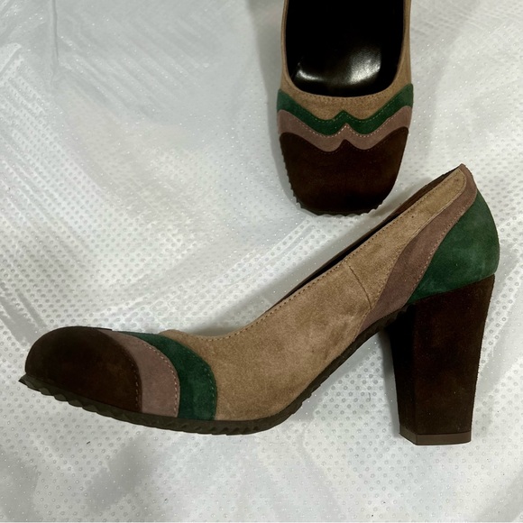 Pret a Dancer Italian Suede Block Heel Made in Italy Women’s Size 7 - Picture 5 of 11